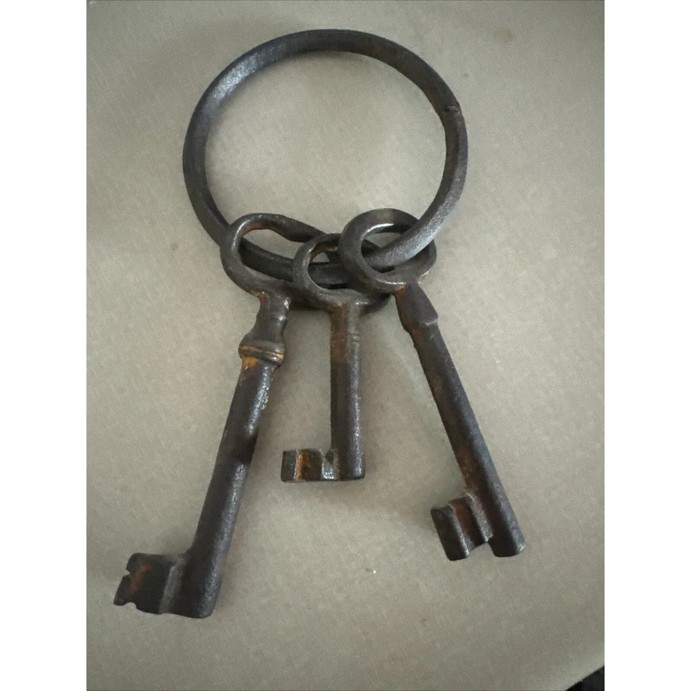 3 Vintage Cast Iron Skeleton Key Set on Ring 3.5